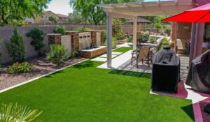 Modern artifical grass installation for outdoor living Scottsdale AZ