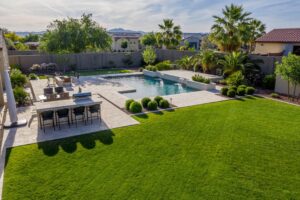 Outdoor entertainment area with artificial/synthetic grass in Chandler Arizona